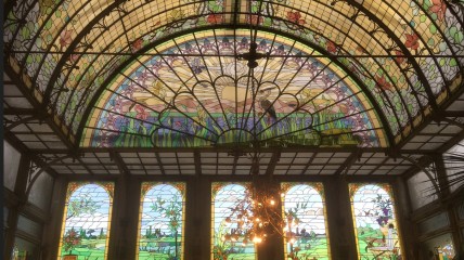 Naar Wintertuin Ursulinen  &  Koninklijke Manufactuur De Wit